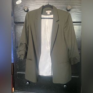 H&M Blazer | Gathered sleeves | olive green jacket blazer